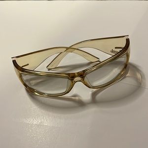 Gucci yellow sunglasses